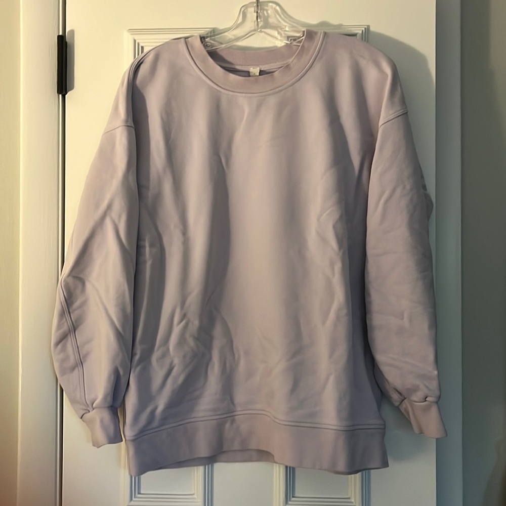💜 Lululemon perfectly oversized sweatshirt in lavender